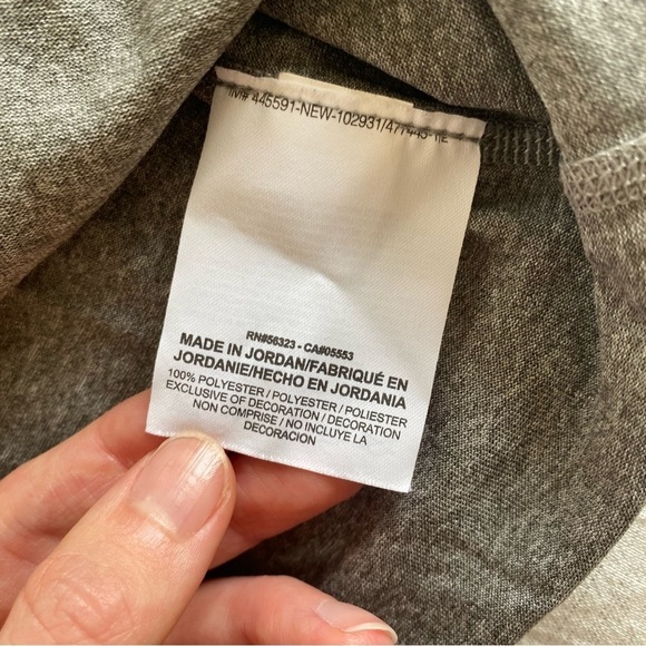 Nike Dri fit NDSU Track & Field Gray Long Sleeve Shirt Sz Small - Picture 7 of 7